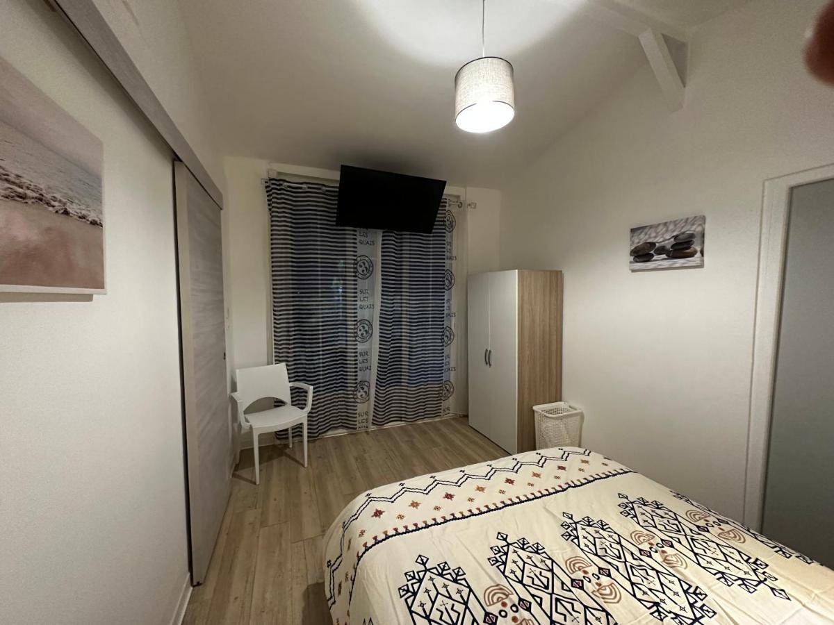 Le Cottage De Castaing Sur Plage Privee 상트 안느 외부 사진