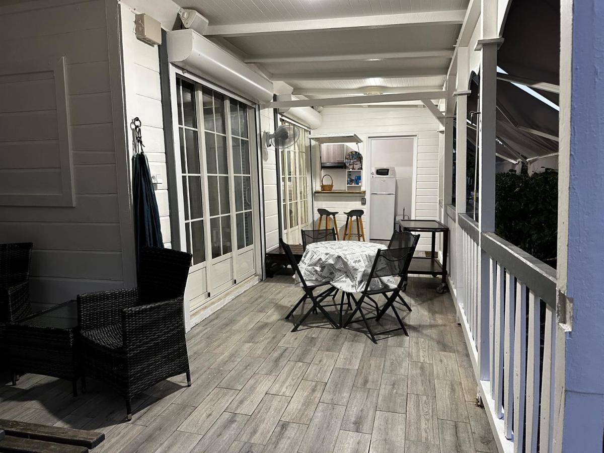 Le Cottage De Castaing Sur Plage Privee 상트 안느 외부 사진