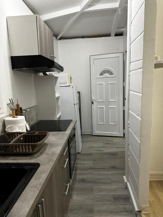 Le Cottage De Castaing Sur Plage Privee 상트 안느 외부 사진